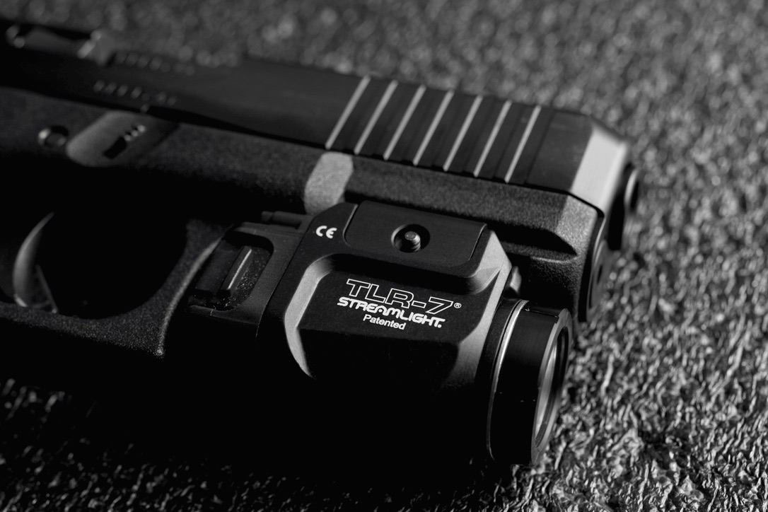 Best Tactical Lights for Glocks 17 & 19 (2022 Review)